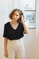 the V top navy blue