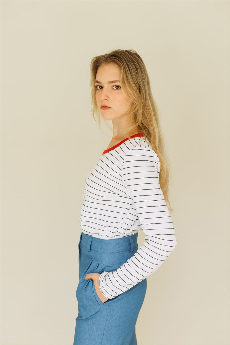 the striped T navy