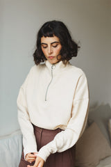 meg sweatshirt cream