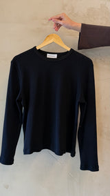 second skin tee black