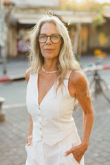 diane vest white